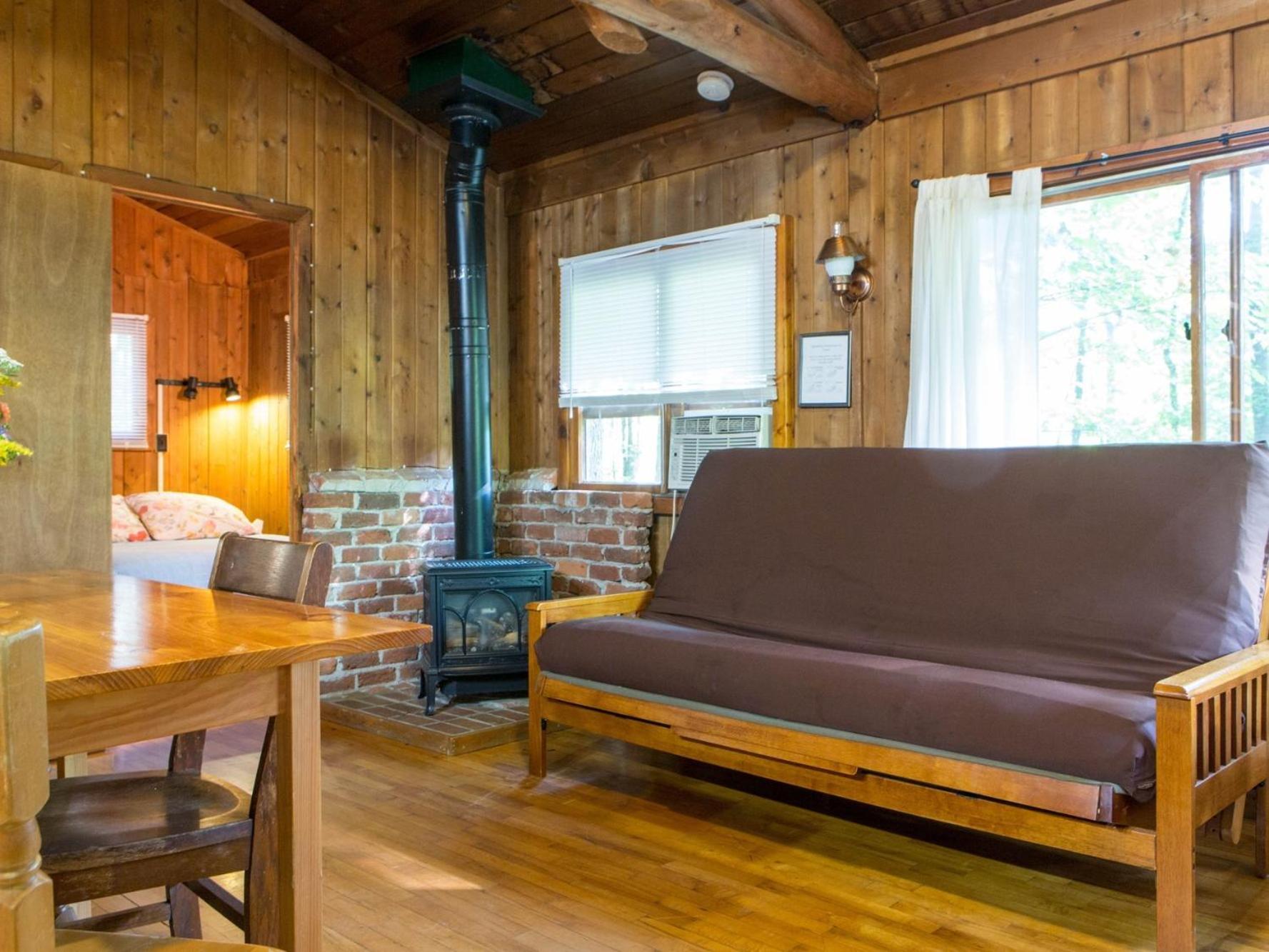 Crozet Montfair Resort Farm חדר תמונה